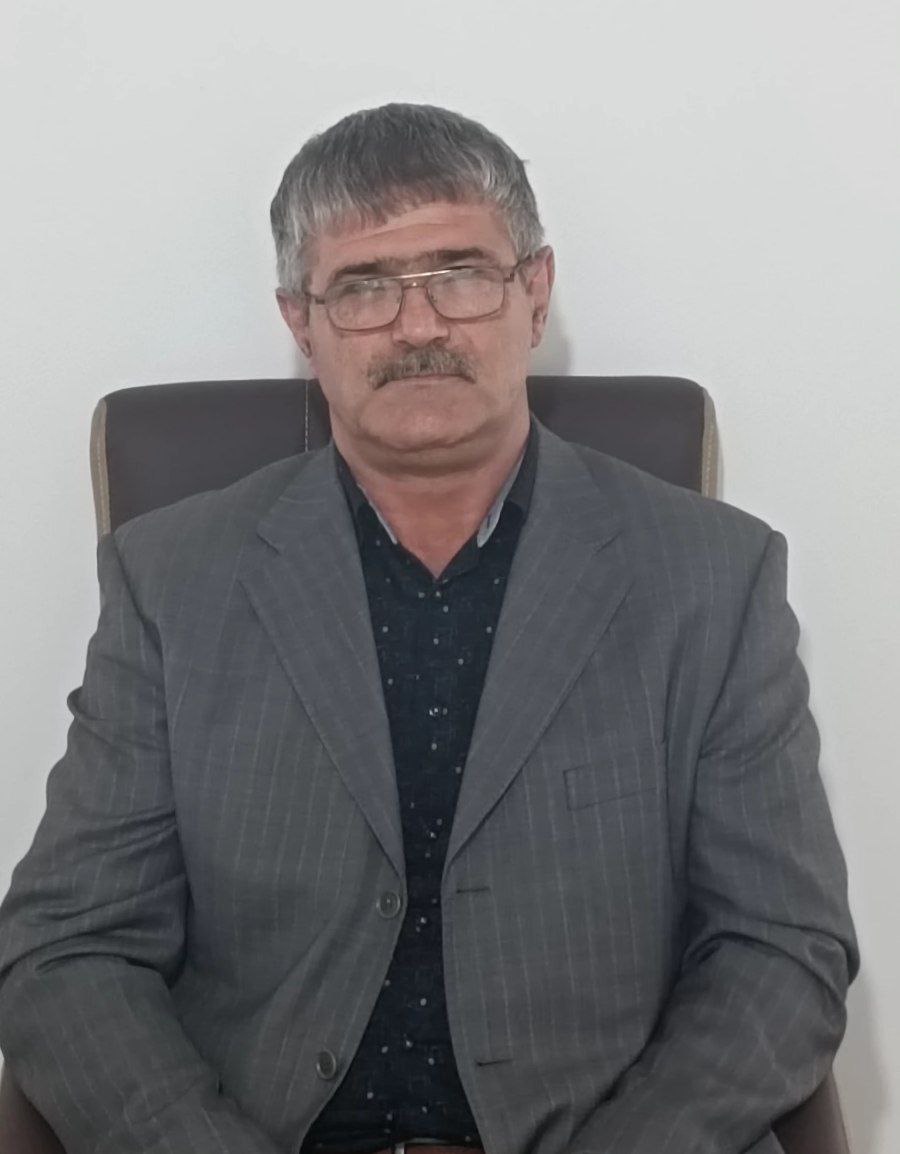 Гусейнов Алим Гамзатович.